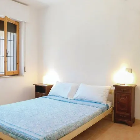 Awesome In W/ 4 Bedrooms